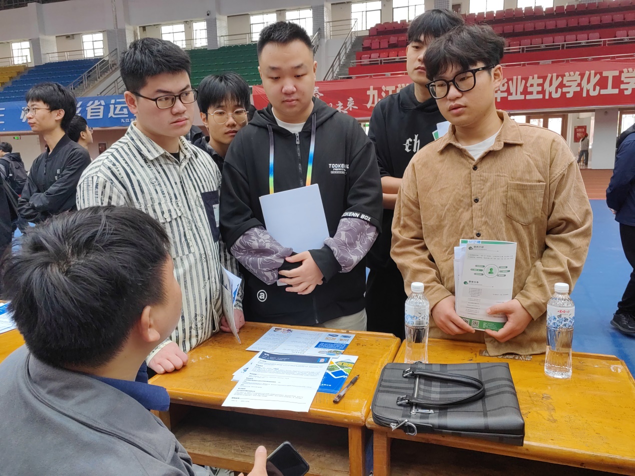 说明: D:\Documents\我的文档\Downloads\招聘会\11aea95cc96aa6653e305c1a1df4f7e.jpg